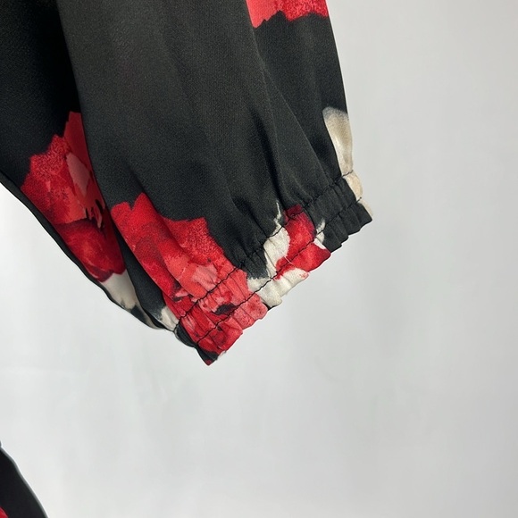 White House Black Market Black with Red Roses Tan Cream Belted Mini Dress, XXS - Picture 5 of 11